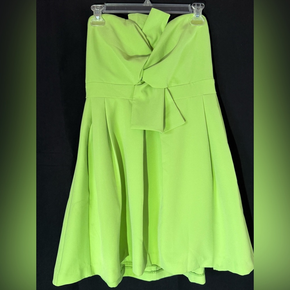 Jewel Badgley Mischka Strapless Lime Dress Mini
